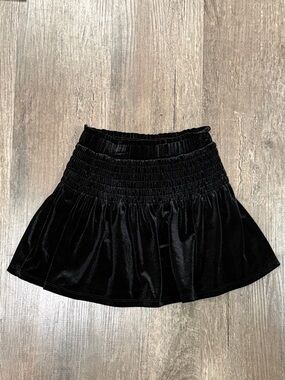 NWT Gianni Bini Girl’s Velvet Like Skirt